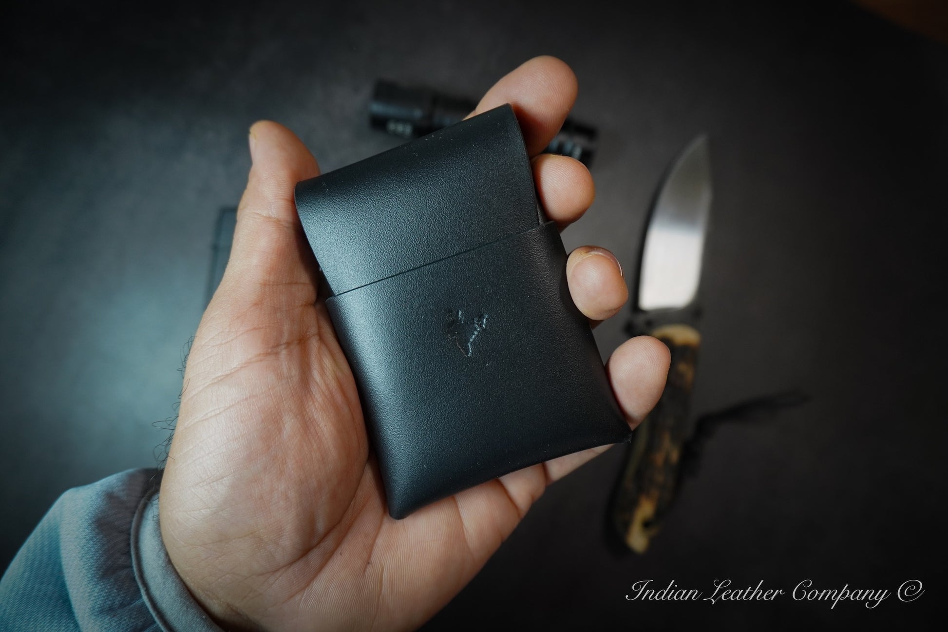 premium handmade stitchless origami style full grain veg tanned card wallet in black